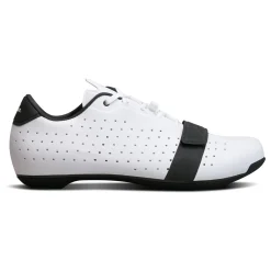Classic Shoes><noscript><img width=