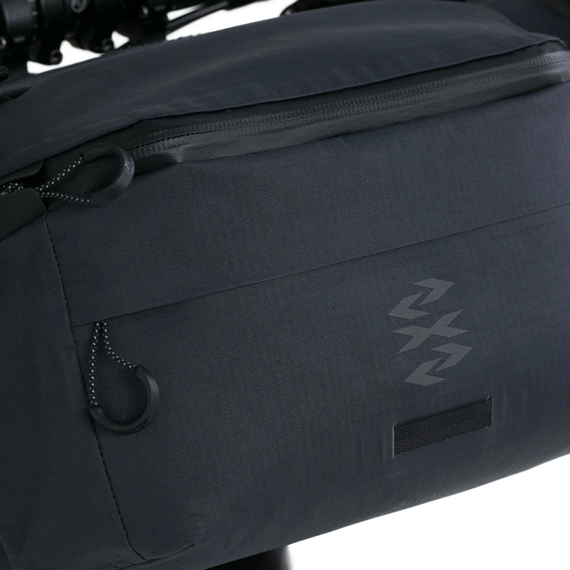 Explore Handlebar Accessory Pack 4.5L>Rapha New