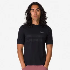 Men's Explore Technical T-Shirt><noscript><img width=