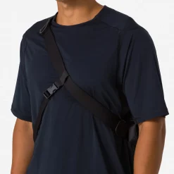 Slingpack><noscript><img width=